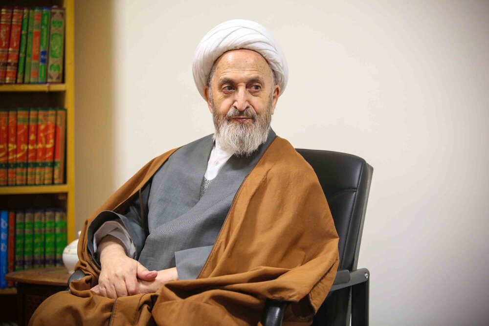 آیت‌الله خامنه‌ای مصداق راستین «إنما الحیاة عقیدة و جهاد» بود/ ملت بزرگ ایران انسجام و وحدت کلمه را حفظ کنند