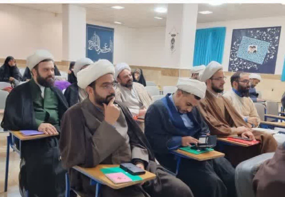 برگزاری کارگاه آموزشی هوشمندسازی و تبیین مسائل فرزندآوری در دماوند
