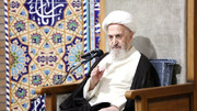 تعبیر آیت‌الله العظمی سبحانی در مورد احترام به والدین