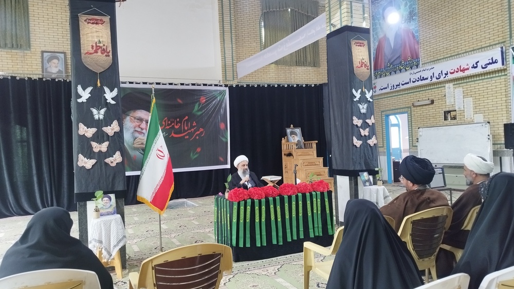 ورود به حوزه علمیه یکی از فرصت‌های استثنایی است/ انقلاب اسلامی؛ تنها گفتمان تمدنی که در مقابل ظلم ایستاده است