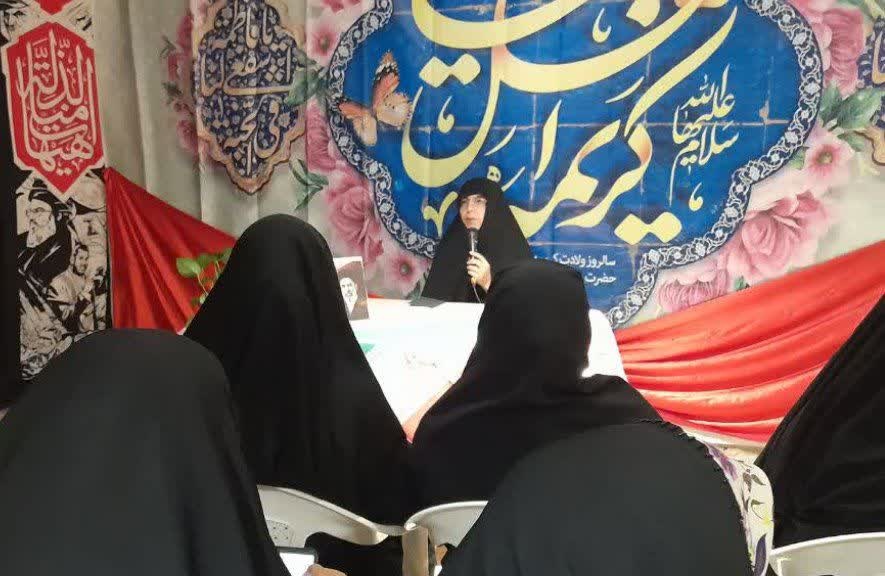 رمز پیروزی در شرایط کنونی اتحاد مقدس حول محور رهبری است