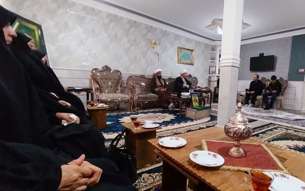 دیدارها خانواده شهدای جنگ رمضان
