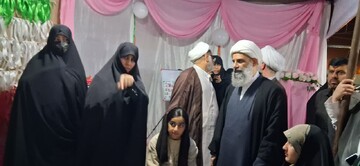 تصاویر/ بازدید مدیر حوزه های علمیه خواهران از موکب خواهران طلبه در کنگان