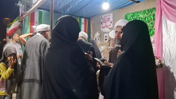 تصاویر/ بازدید مدیر حوزه های علمیه خواهران از موکب خواهران طلبه در کنگان