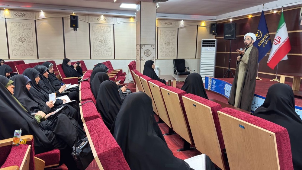 قرارگاه نوجوان تهران