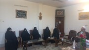 دیدار صمیمانه و خداقوت مدیر حوزه علمیه خواهران استان به کارکنان مدرسه حضرت زینب کبری (س) یزد