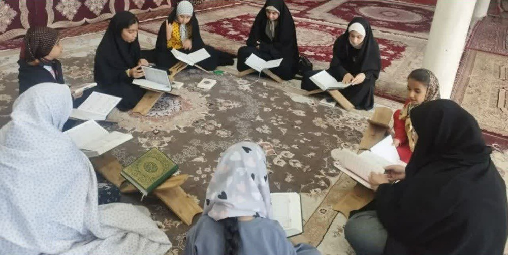 فعالیت‌های طلاب لرستانی در دهه هفتم جنگ تحمیلی سوم در مواکب و محافل سراسر استان 